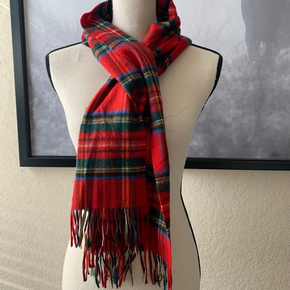 V.FRASS Tartan Scarf /Shawl - Picture 1 of 4